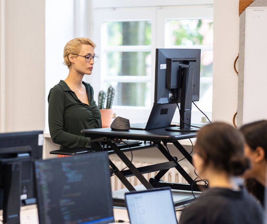 standing desk, adjustable desk